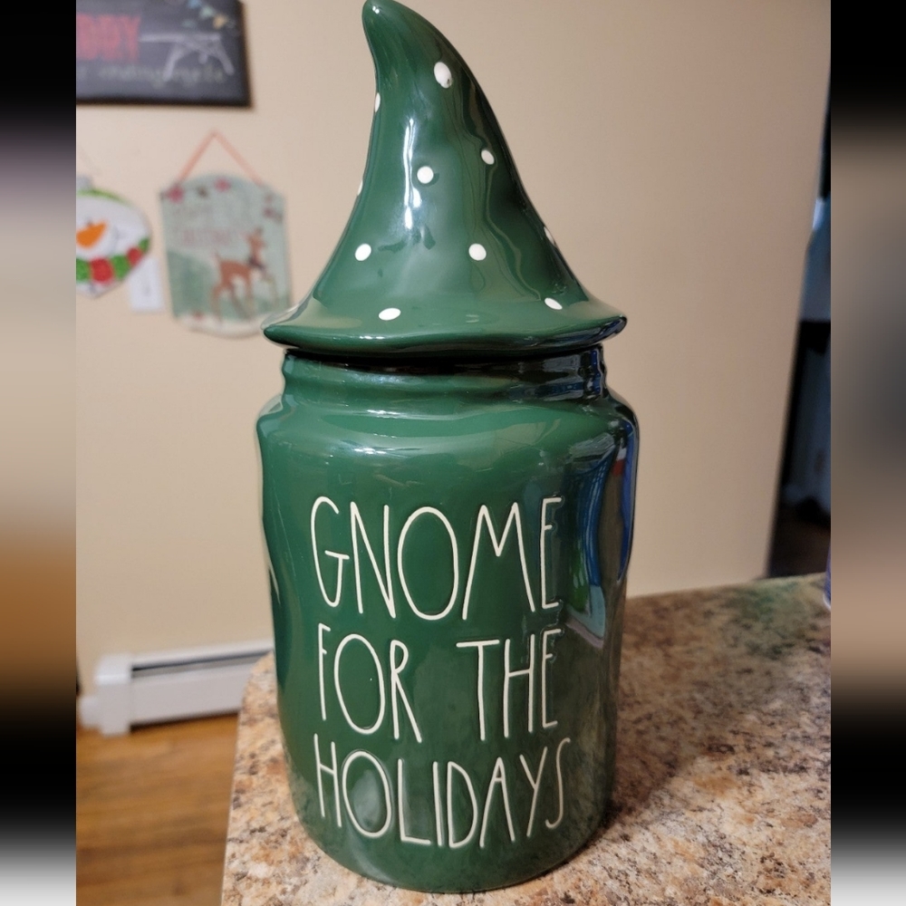 Rae Dunn Canister/Cookie Jar
